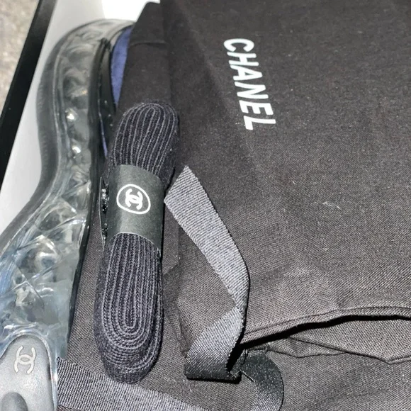 Gently used Chanel sneakers sz 40 - Picture 4 of 11